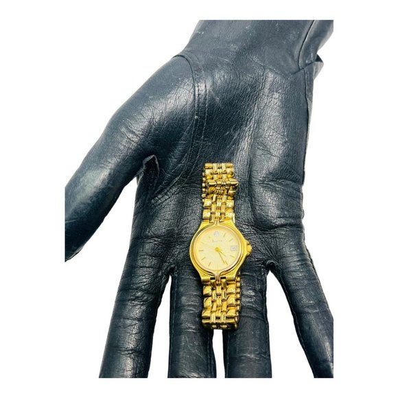 Vintage Bulova Women\'s Quartz Diamond Accent Gold Tone Ladies Analog Watch